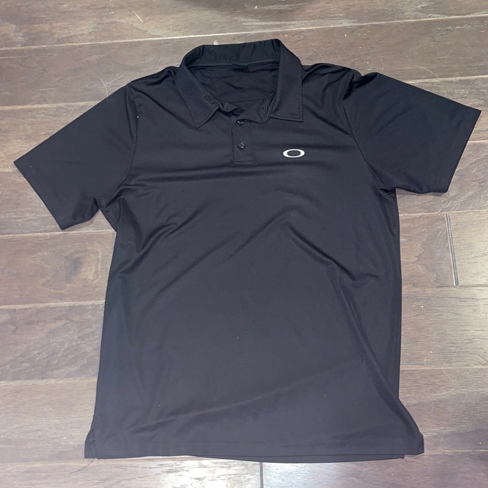 Oakley Men’s Black Polo Size Medium